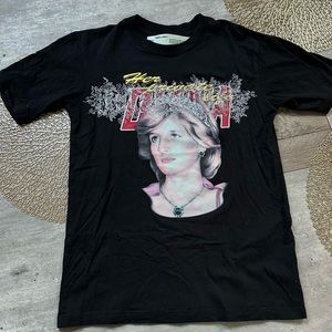 Off-white princess Diana T-shirt